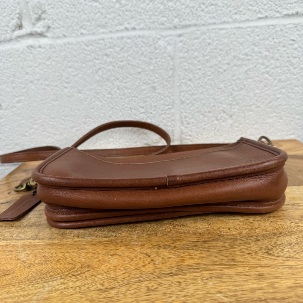 Vintage Coach 9755 Pocket Purse Crossbody Bag British Tan Leather USA - Picture 5 of 13
